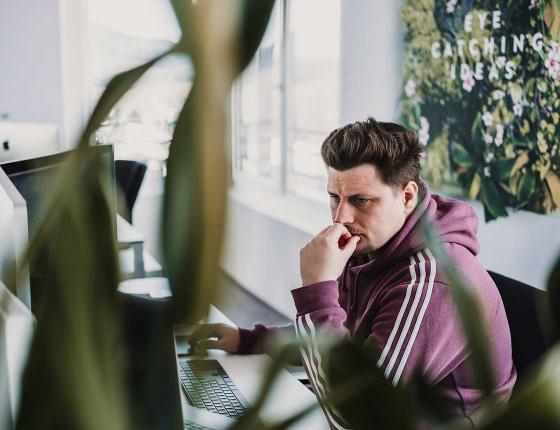 Mitarbeiter von Eyedea beim arbeiten